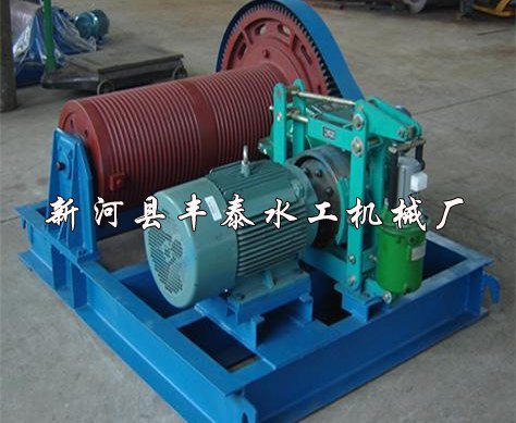 QPQ卷揚(yáng)啟閉��?.jpg QPQ卷揚(yáng)啟閉��?.jpg